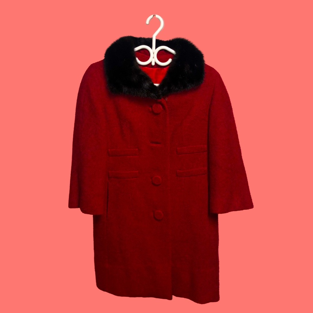 Vintage 60s red coat with black genuine fur collar